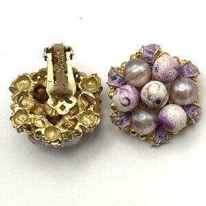 Vintage Ledo Clip On Earrings Gold Tone Cluster Faux Pearls Pink Speckled Beads